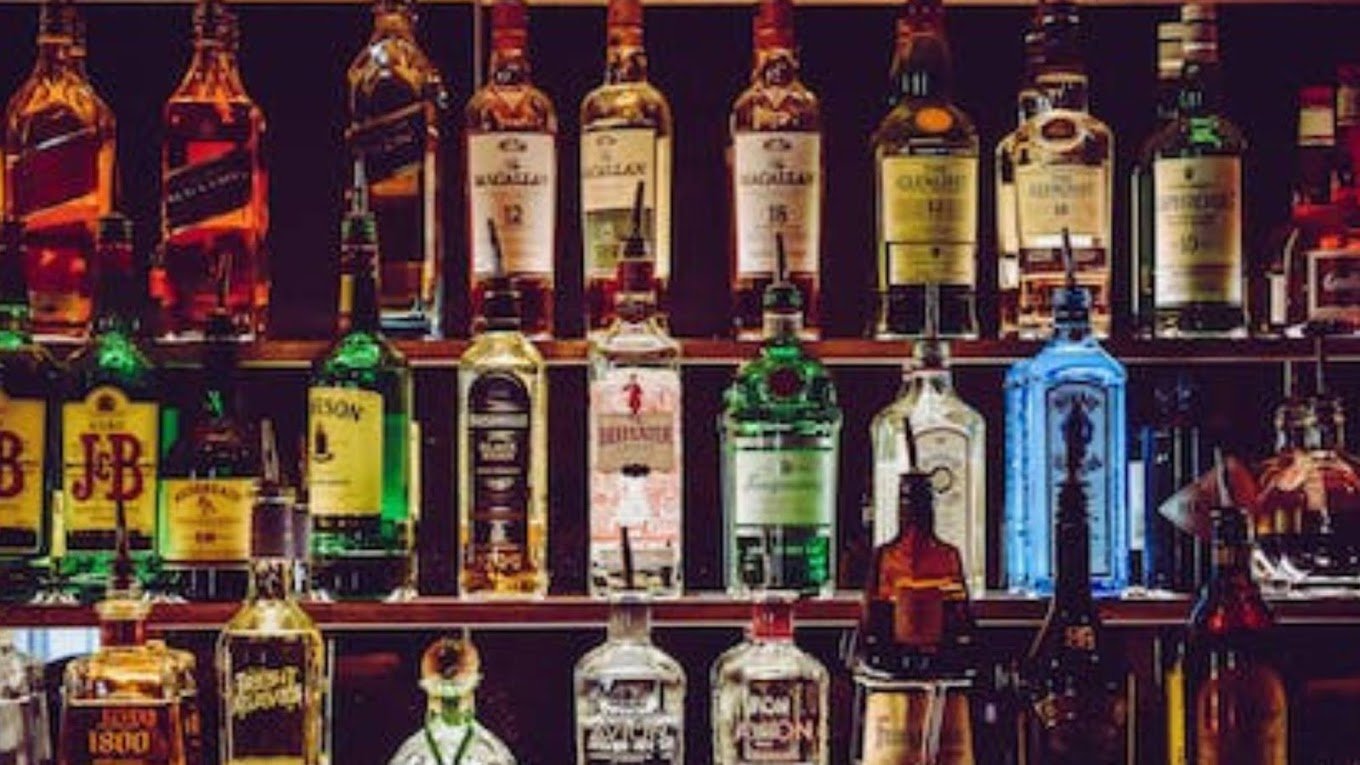 The Ultimate Guide to Liquor Delivery in Toronto, Mississauga, and Brampton - BAR 24